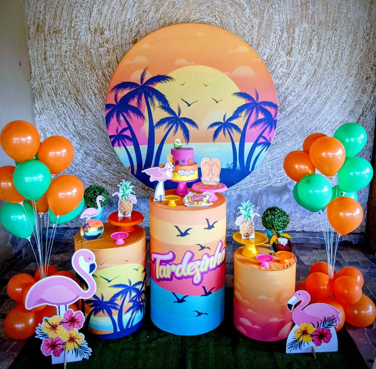 Decoração de festa adulta tema Tardezinha tropical